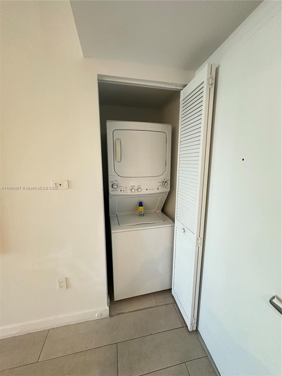 BEACHWALK CONDOMINIUM · #R1507 in Hallandale Beach - Photo 16