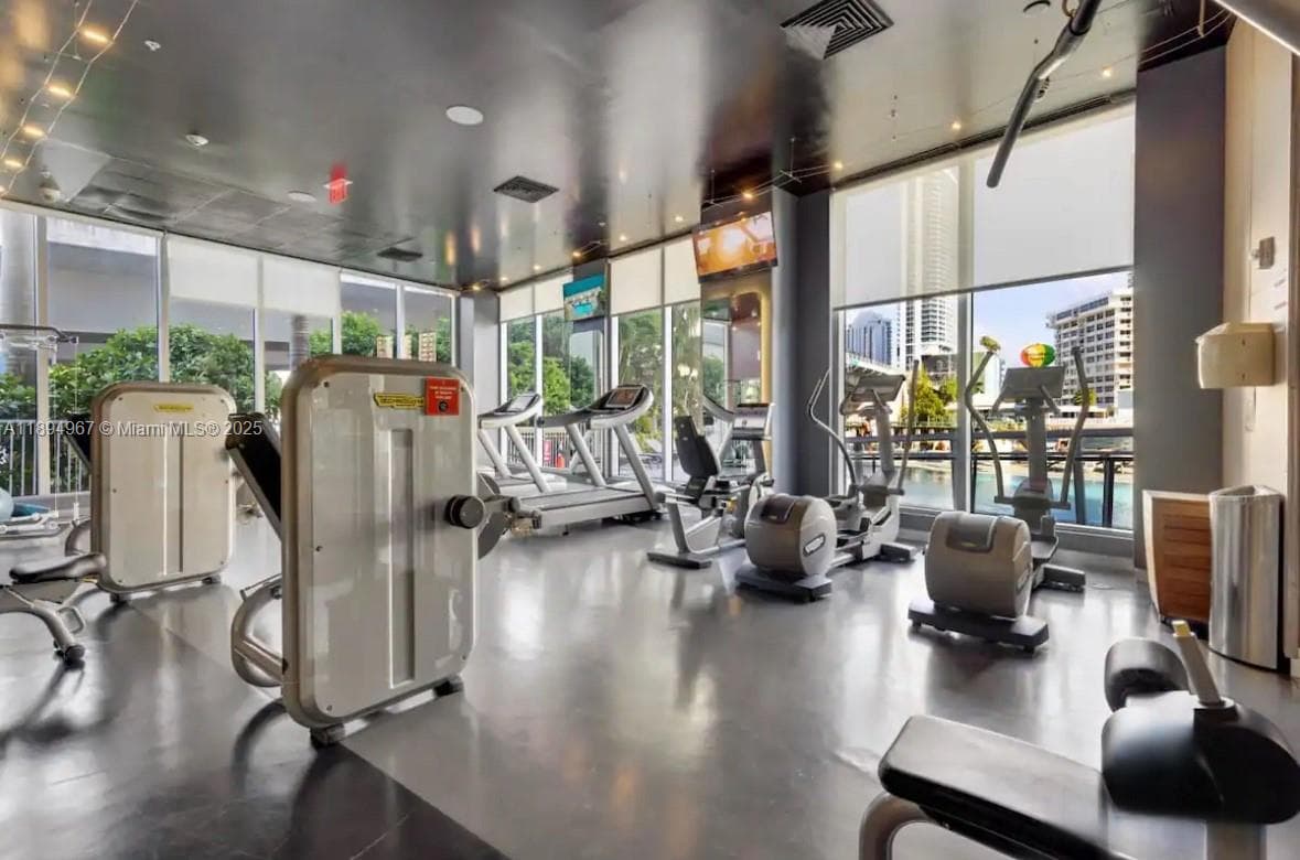 BEACHWALK CONDOMINIUM · #R1507 in Hallandale Beach - Photo 12
