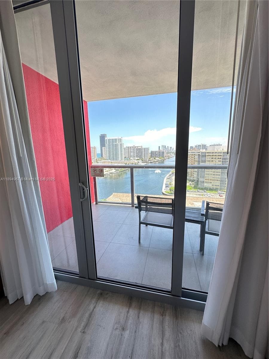 BEACHWALK CONDOMINIUM · #R1507 in Hallandale Beach - Photo 32