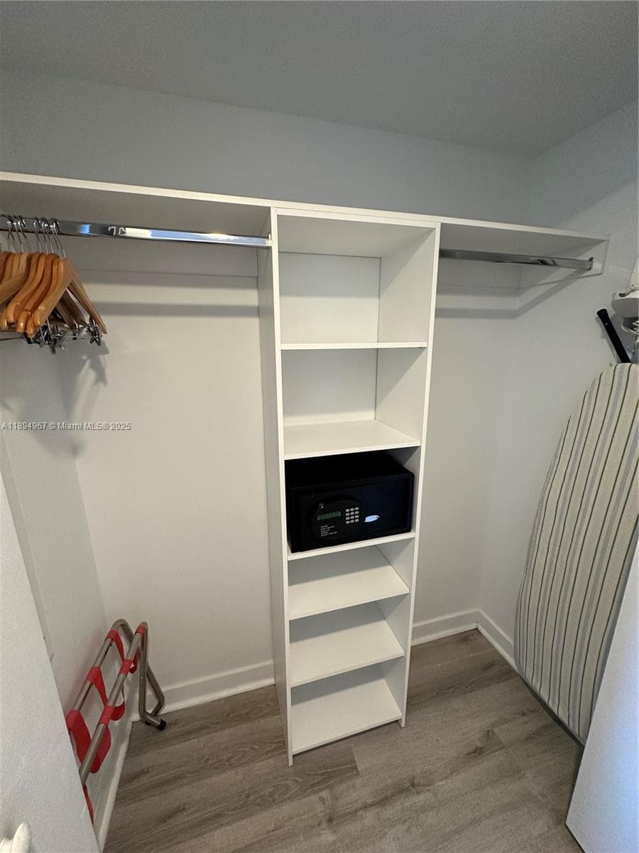 BEACHWALK CONDOMINIUM · #R1507 in Hallandale Beach - Photo 38