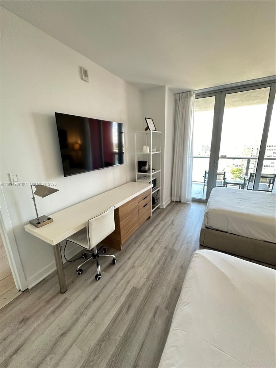 BEACHWALK CONDOMINIUM · #R1507 in Hallandale Beach - Photo 35