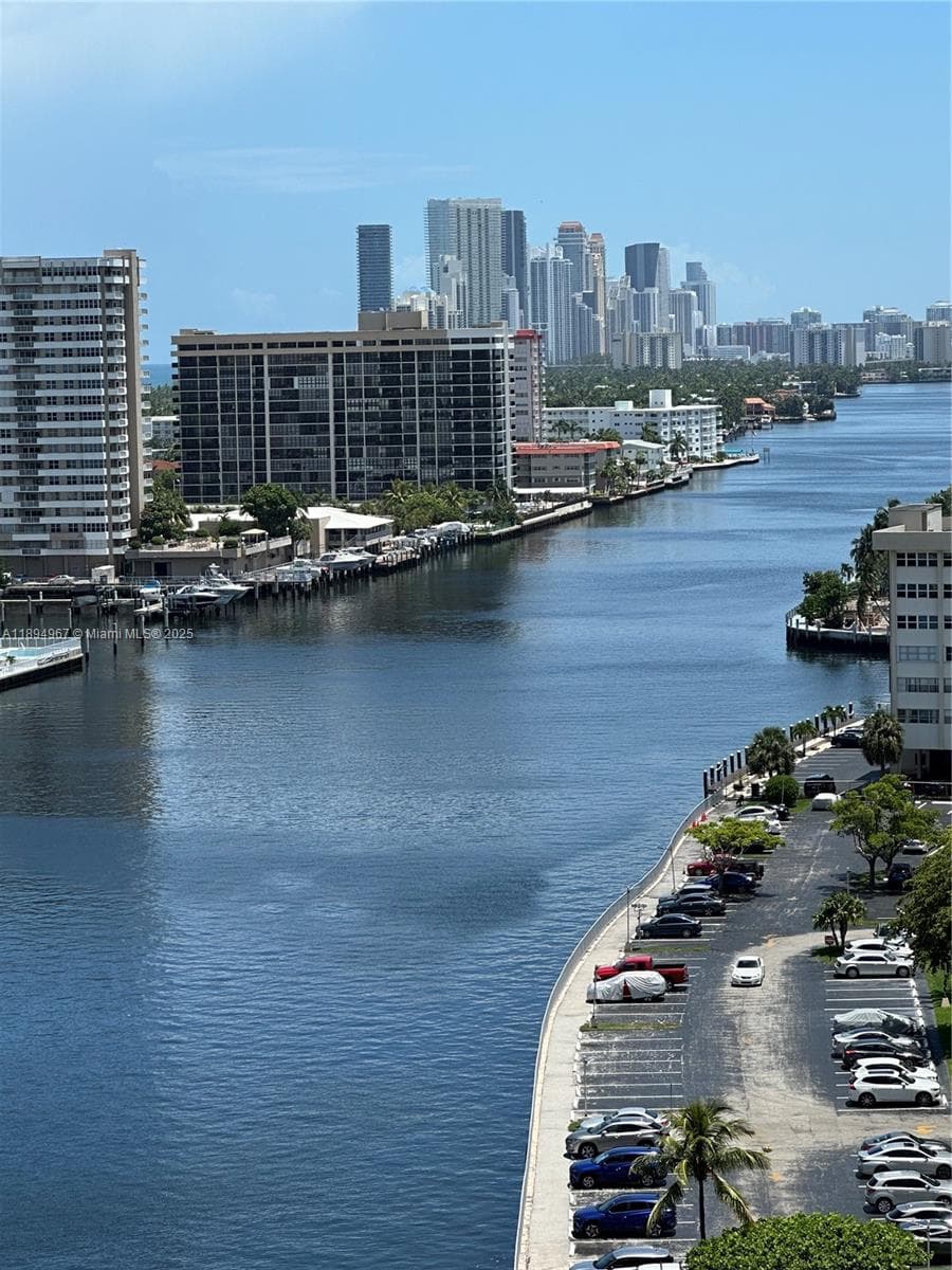 BEACHWALK CONDOMINIUM · #R1507 in Hallandale Beach - Photo 25
