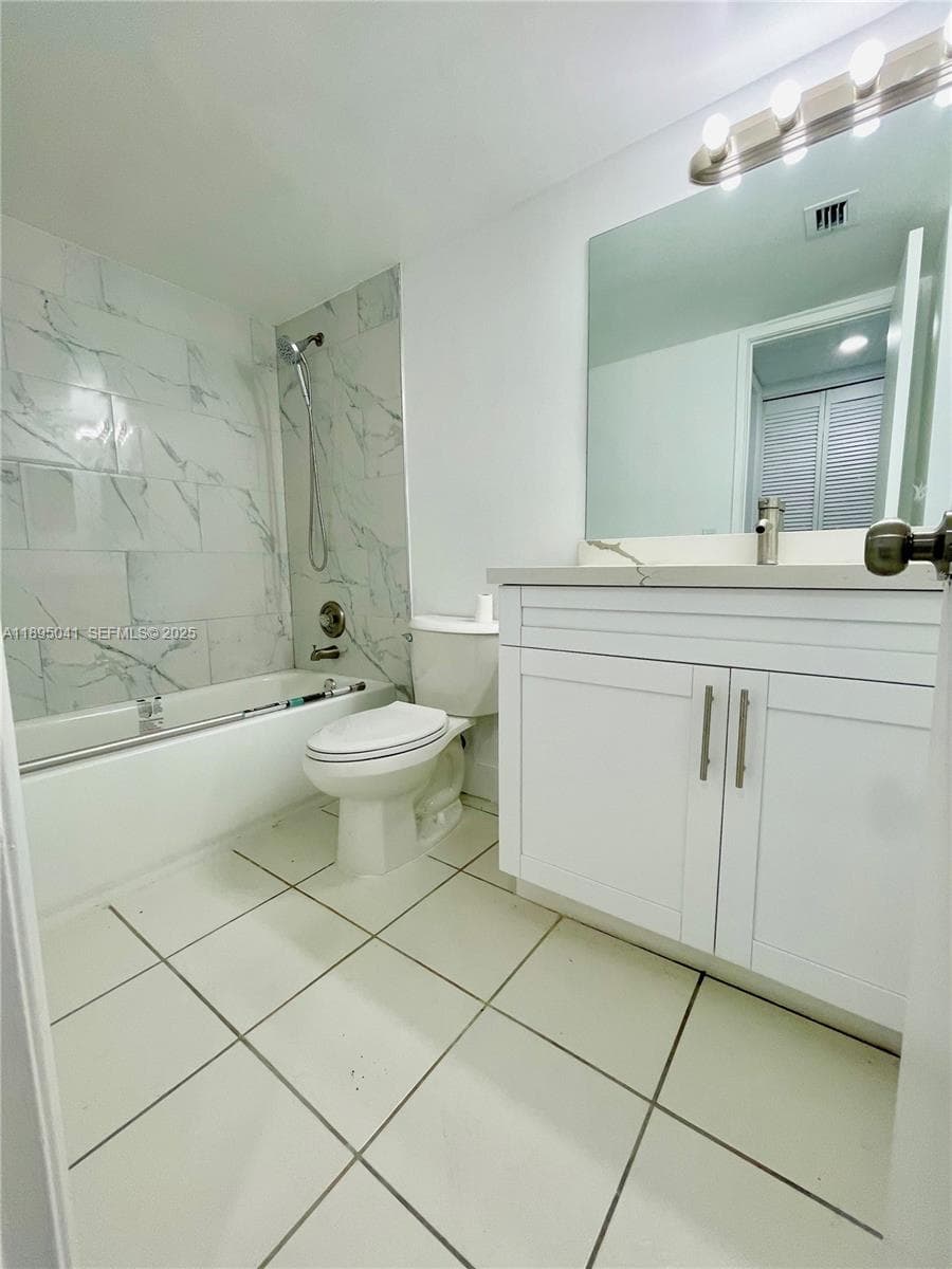 CYPRESS BEND CONDOMINIUM · #407 in Pompano Beach - Photo 27