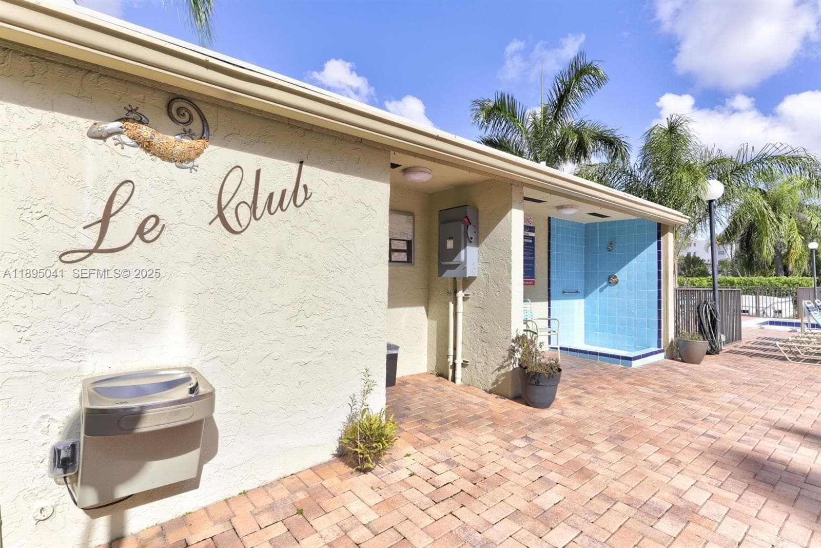 CYPRESS BEND CONDOMINIUM · #407 in Pompano Beach - Photo 32