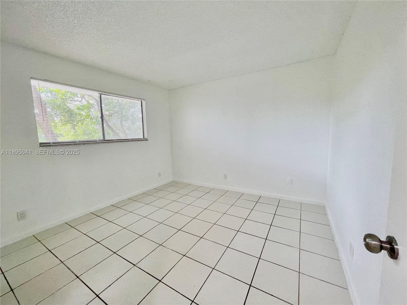 CYPRESS BEND CONDOMINIUM · #407 in Pompano Beach - Photo 28