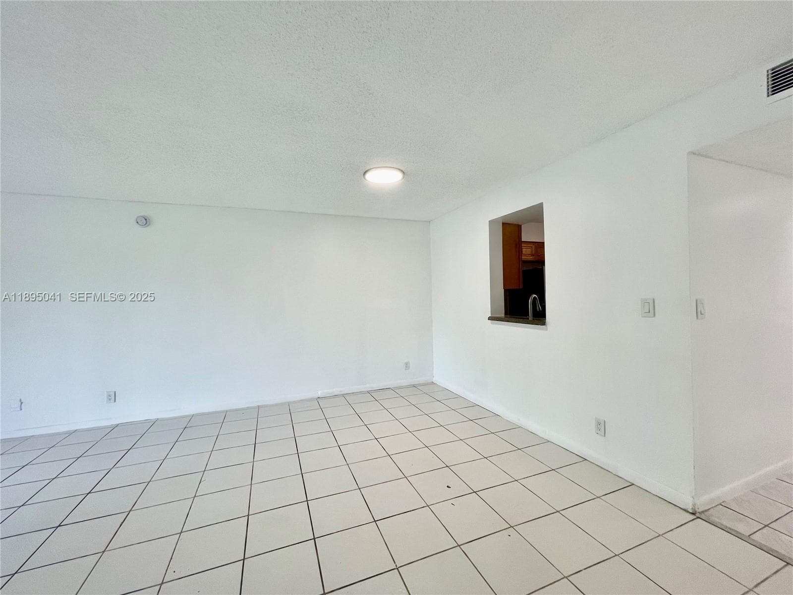 CYPRESS BEND CONDOMINIUM · #407 in Pompano Beach - Photo 10