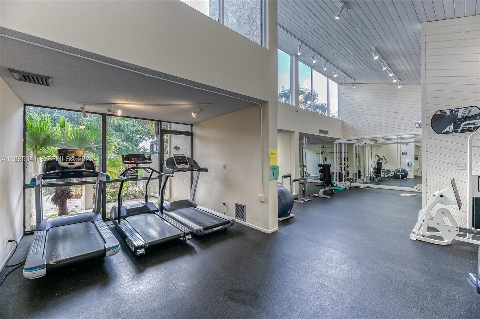 CYPRESS BEND CONDOMINIUM · #407 in Pompano Beach - Photo 41