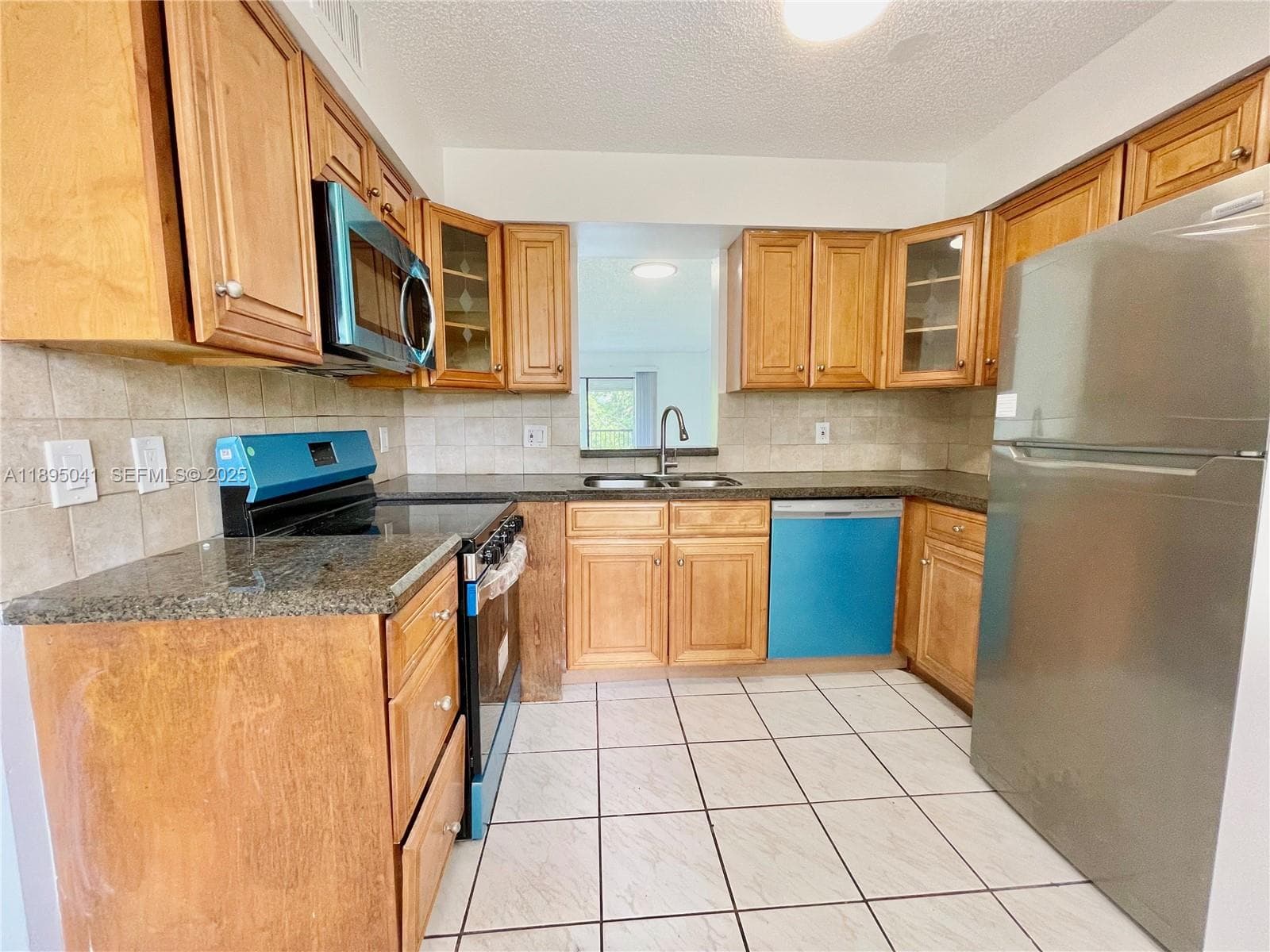 CYPRESS BEND CONDOMINIUM · #407 in Pompano Beach - Photo 8