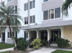 CARIBBEAN BREEZE CONDO · #105 in Sunny Isles Beach - Photo 1