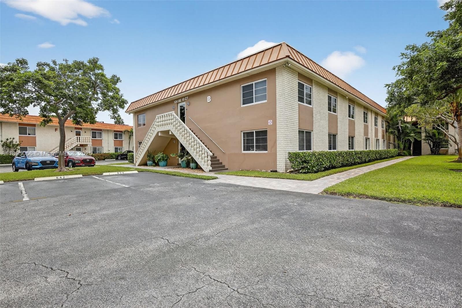 MANOR GROVE VILLAGE ONE I · #110B in Wilton Manors - Photo 5