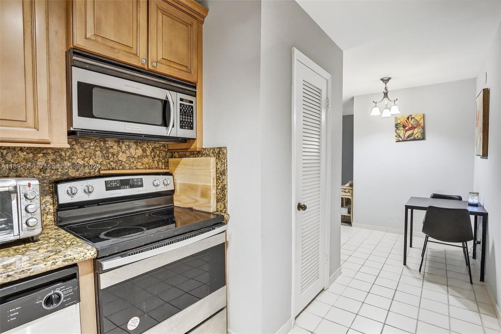 MANOR GROVE VILLAGE ONE I · #110B in Wilton Manors - Photo 18