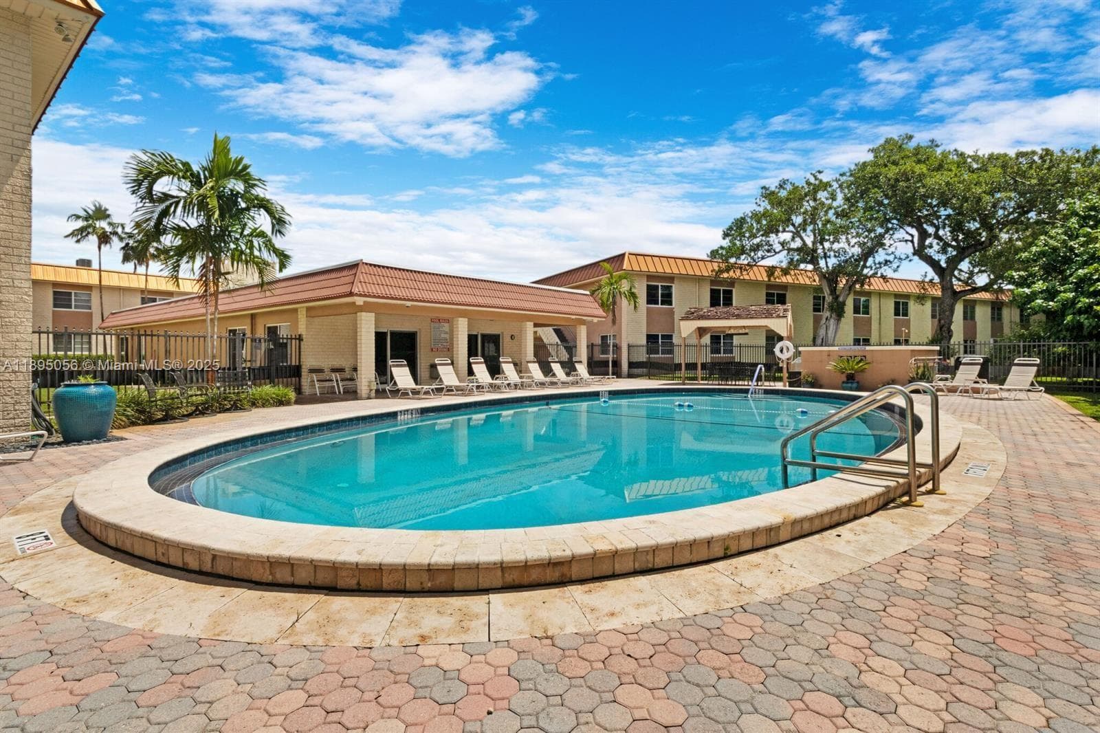 MANOR GROVE VILLAGE ONE I · #110B in Wilton Manors - Photo 31