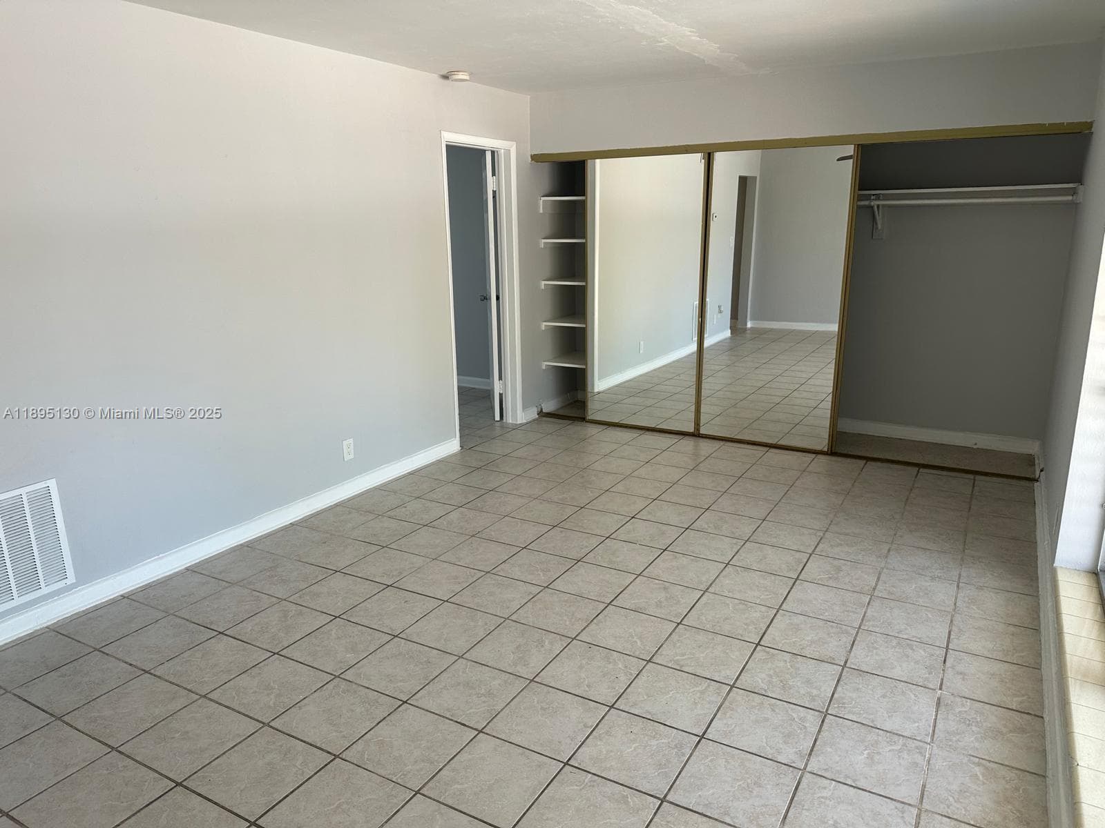 1708 Ne 20th Ave · #7 in Fort Lauderdale - Photo 4