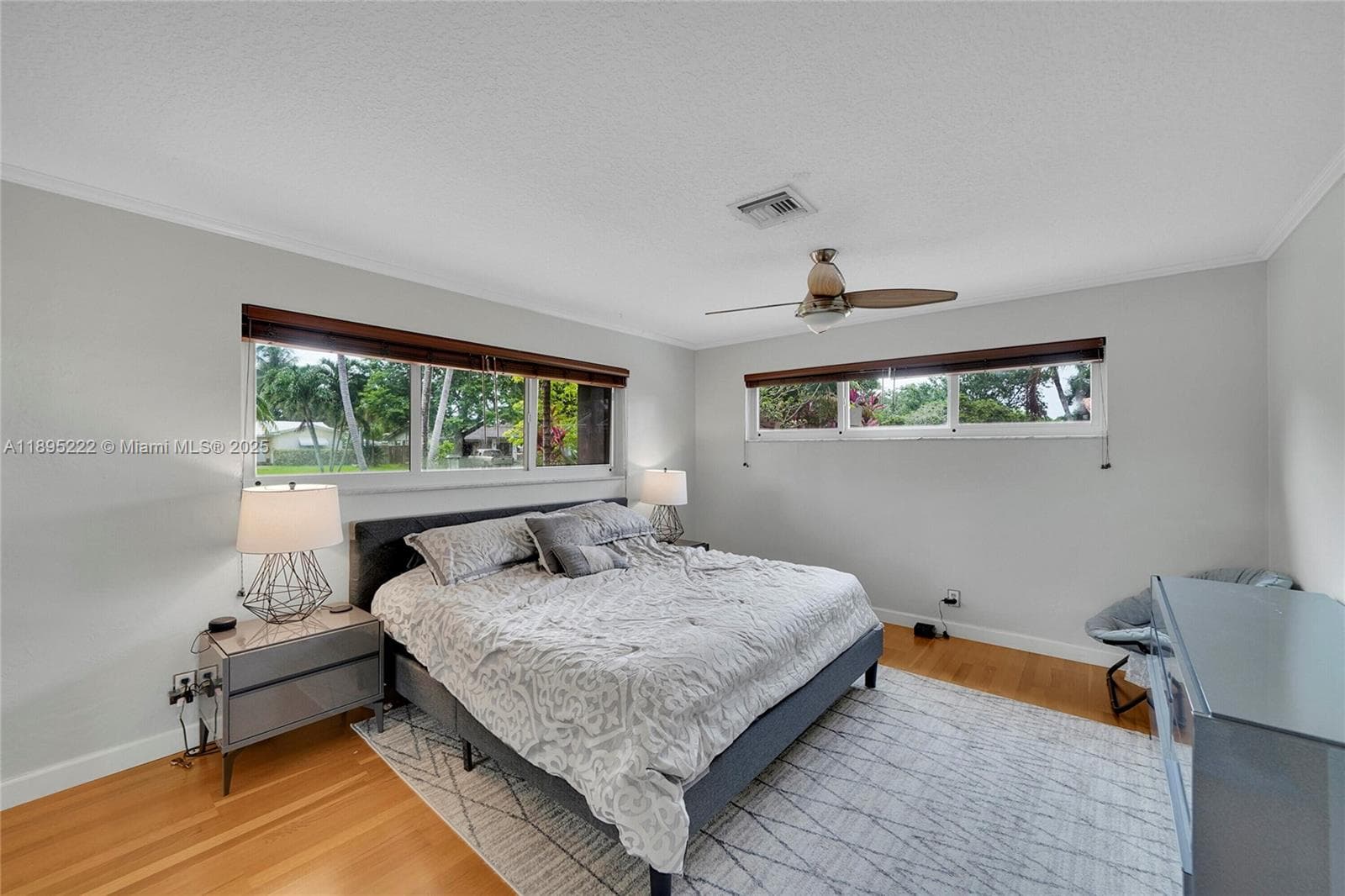 1518 Yale Dr #0 photo 22
