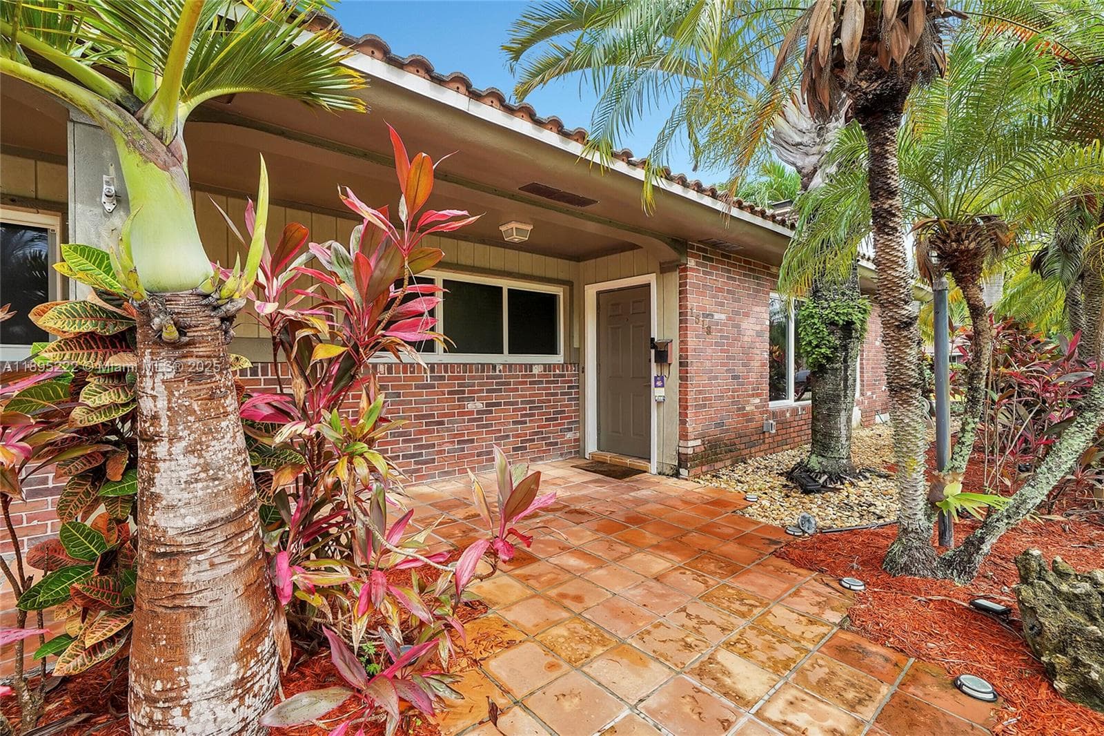 1518 Yale Dr #0 photo 7