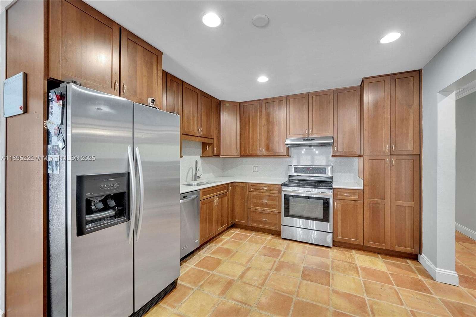 1518 Yale Dr #0 photo 15