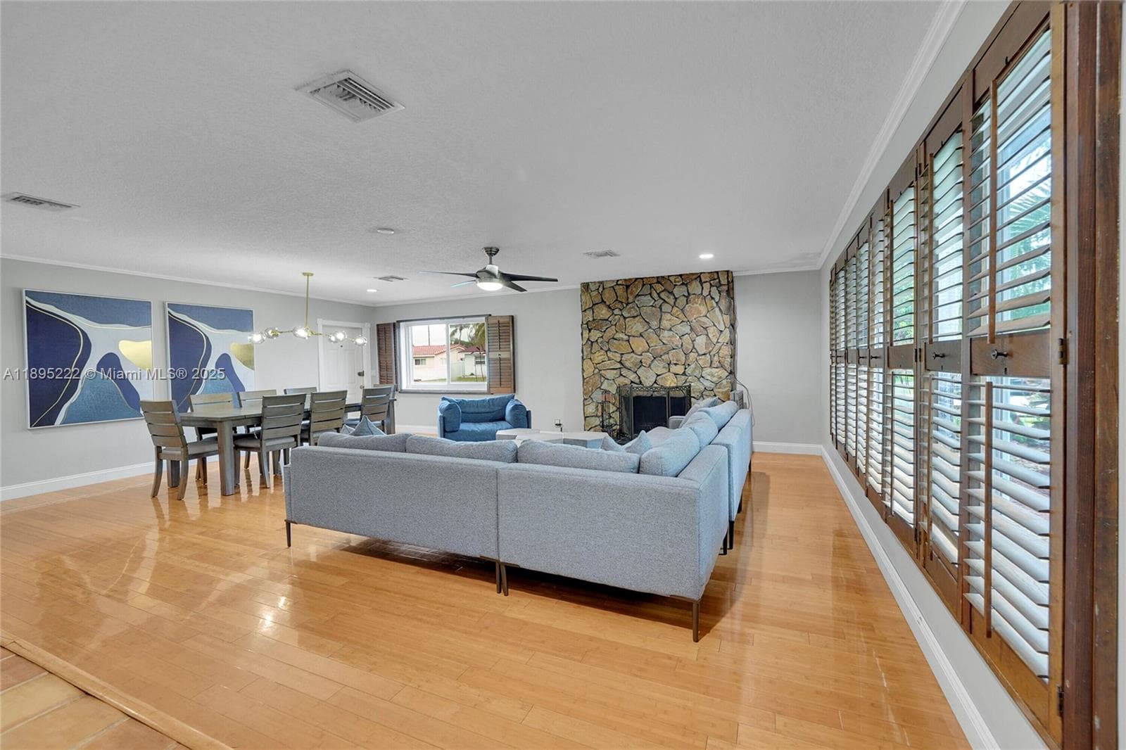 1518 Yale Dr #0 photo 8