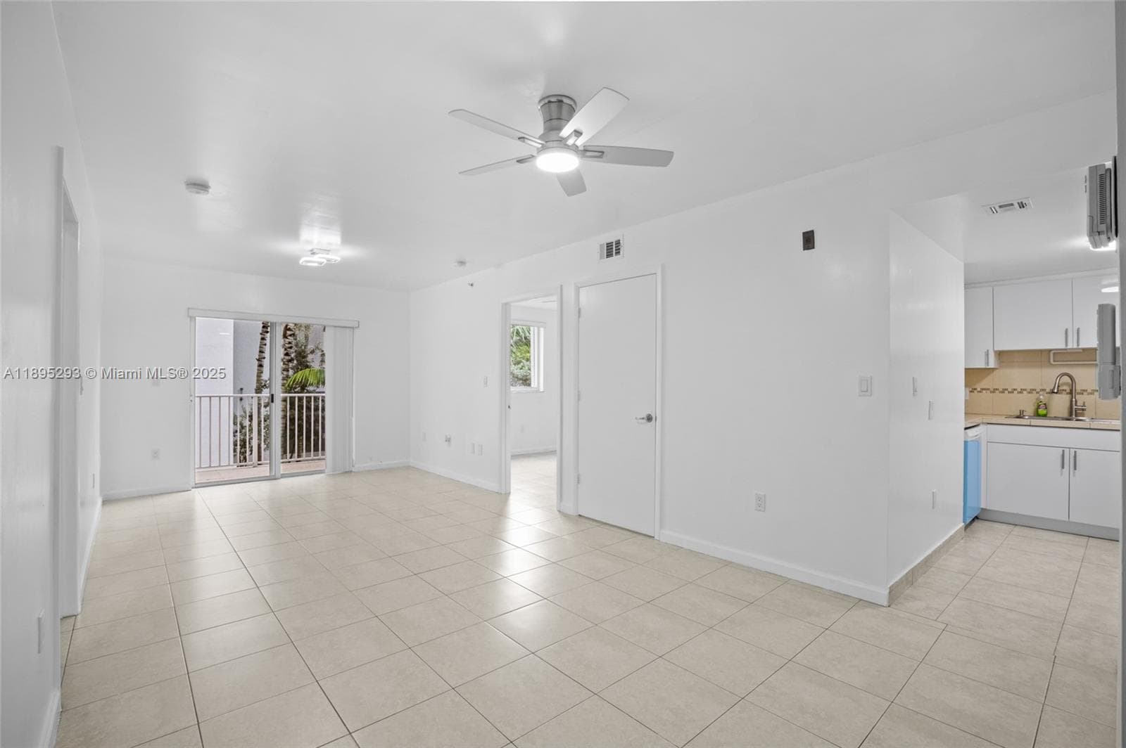 JUBILEE VILLAS CONDO · #106 in Miami - Photo 9