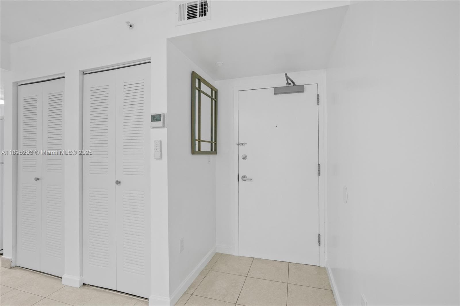 JUBILEE VILLAS CONDO · #106 in Miami - Photo 8