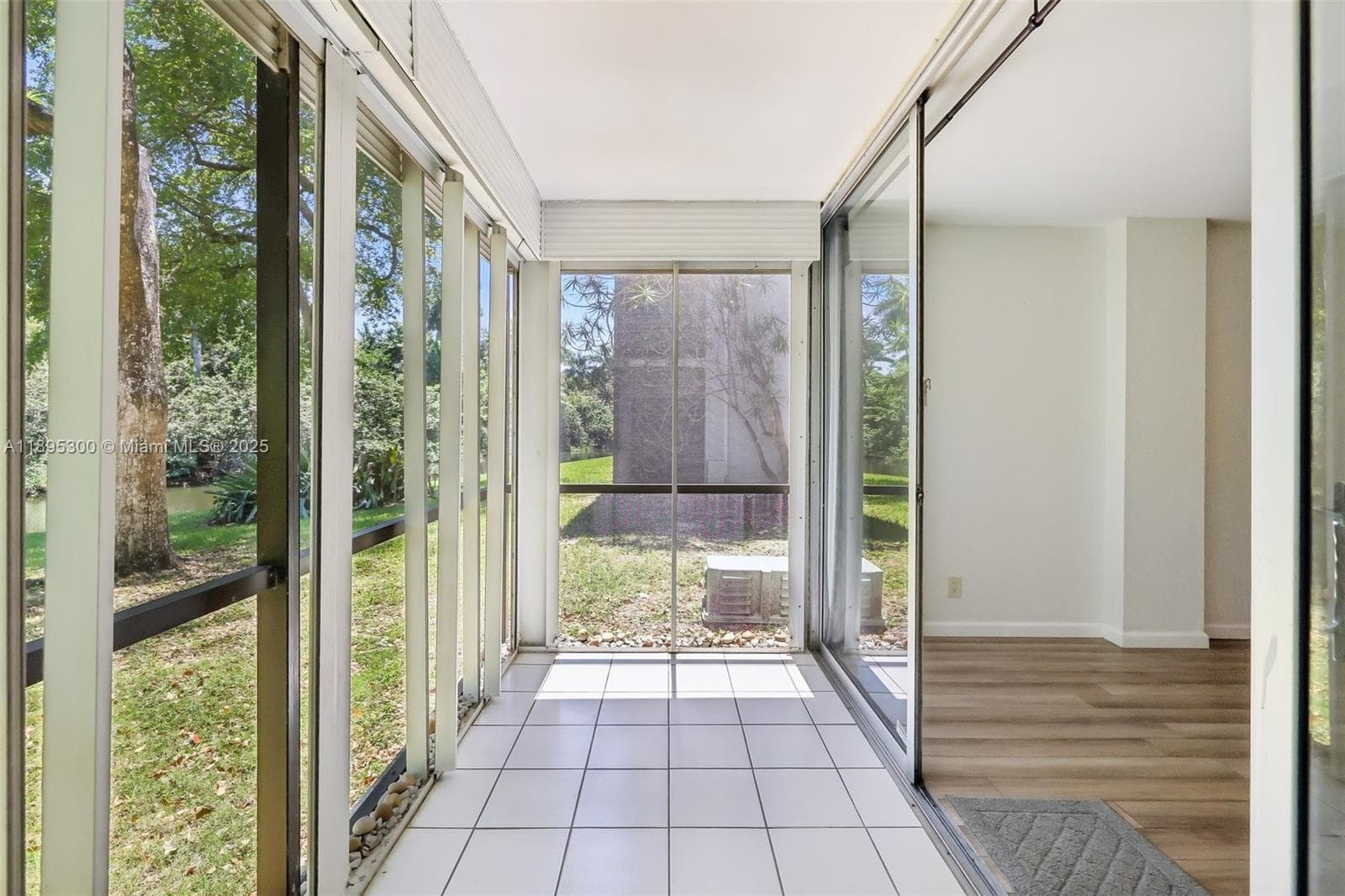 Royal Park Condominiums · #1D in Oakland Park - Photo 23