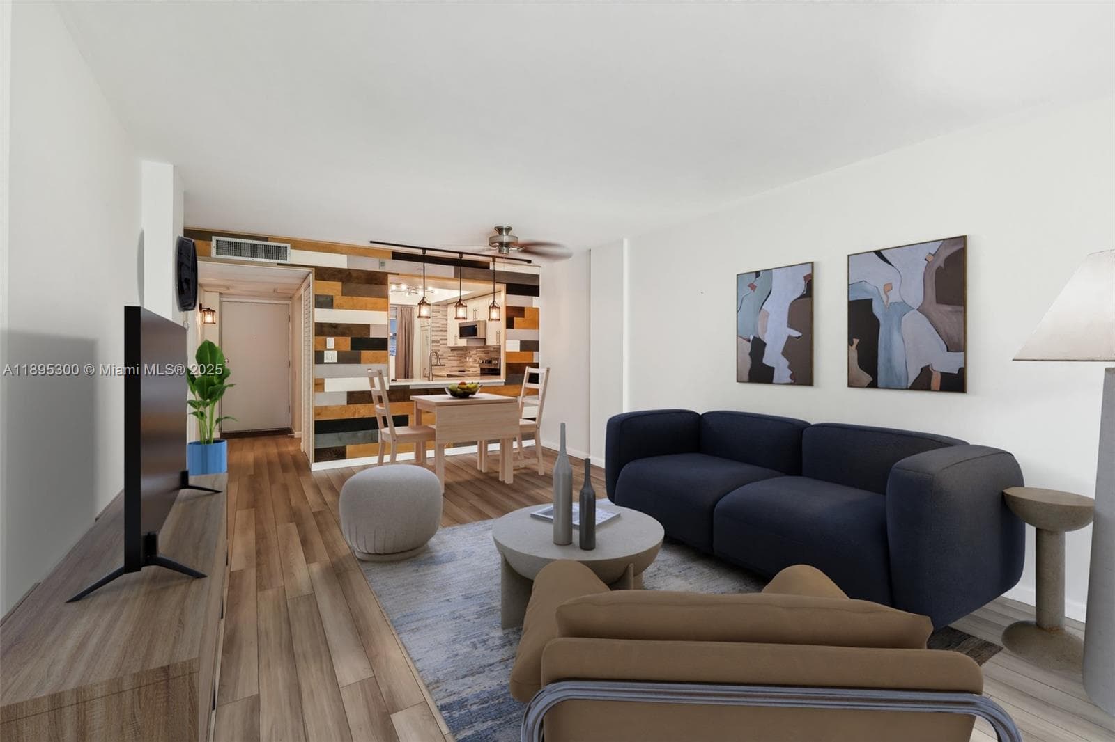 Royal Park Condominiums · #1D in Oakland Park - Photo 3
