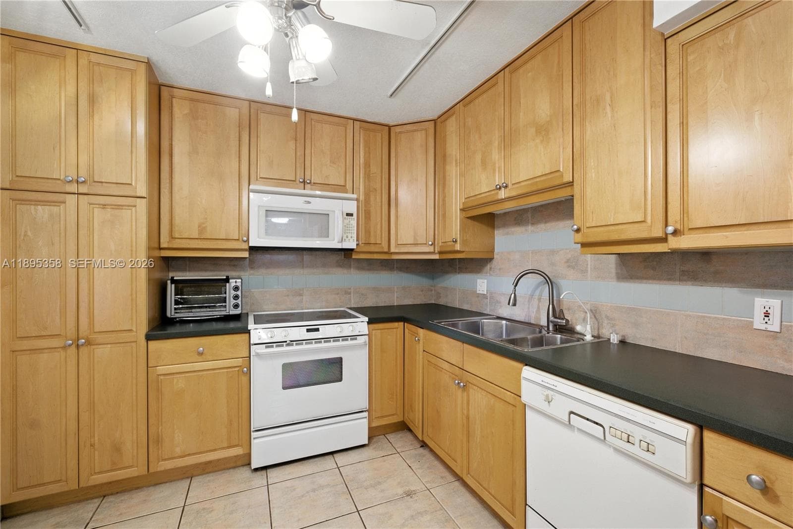PALM AIRE · #307 in Pompano Beach - Photo 7