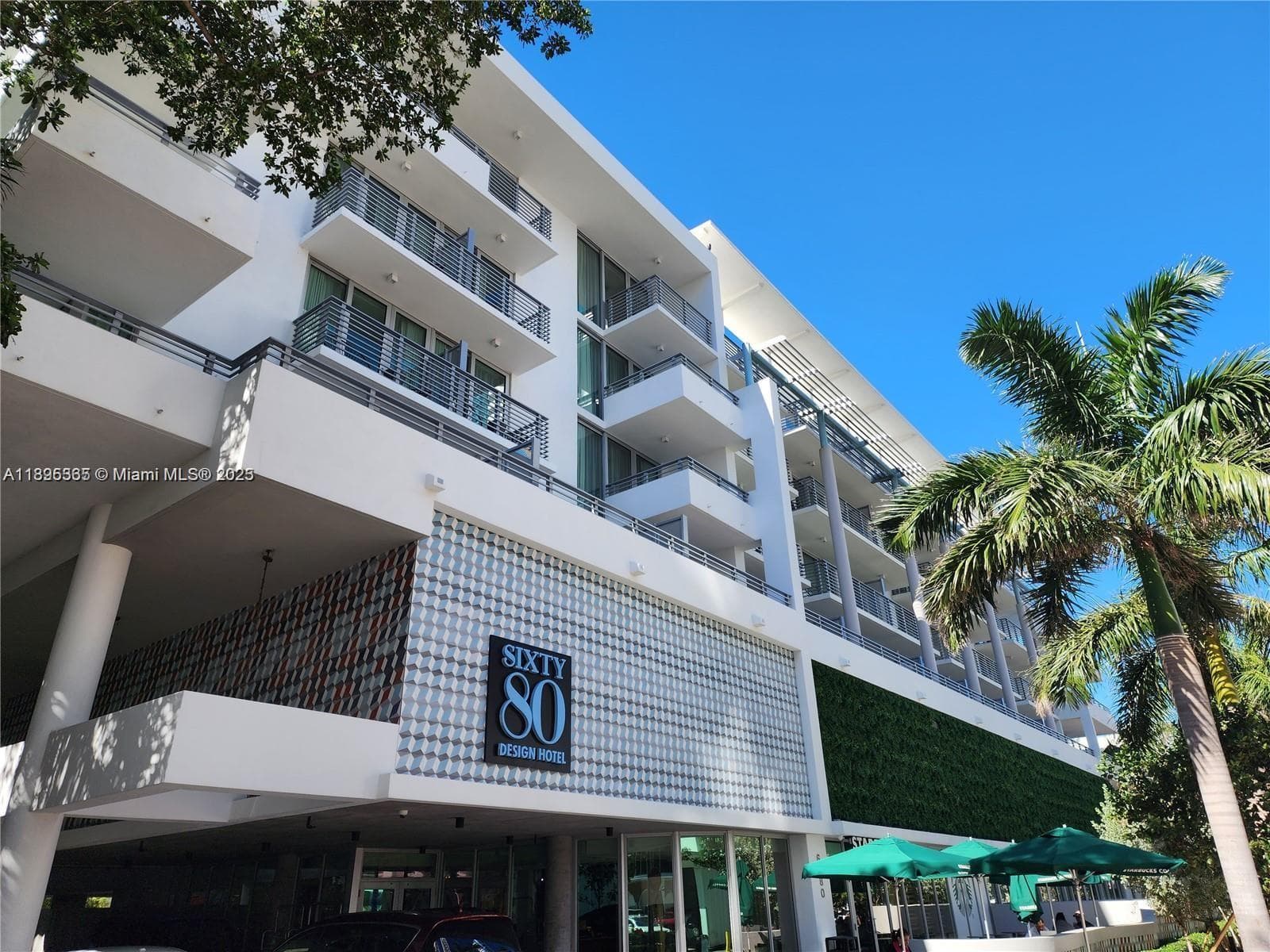 6080 Collins · #304 in Miami Beach - Photo 1