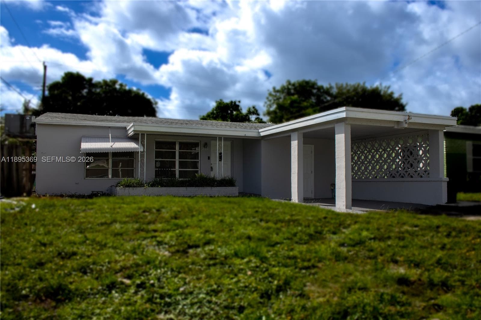 230 NW 55th St photo 1