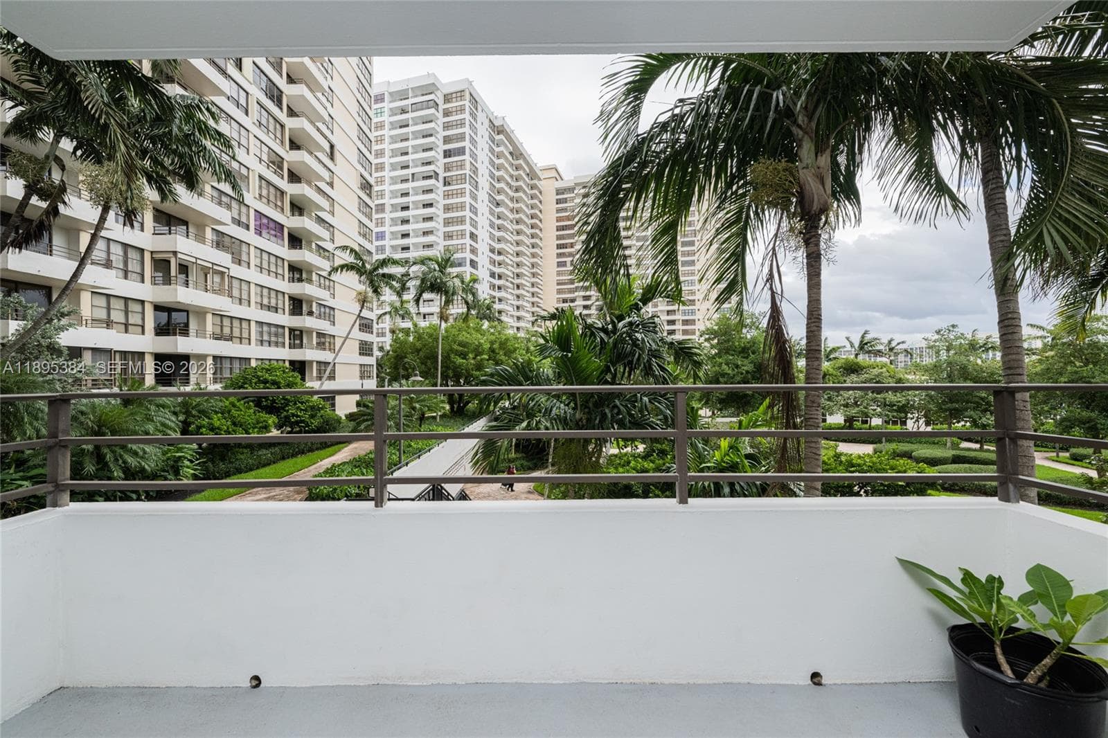 Olympus · #214 in Hallandale Beach - Photo 23