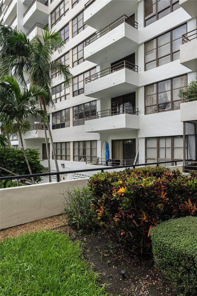 Olympus · #214 in Hallandale Beach - Photo 26
