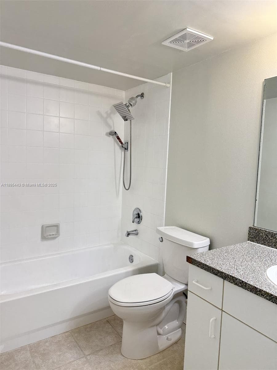 EVERGREEN LAKES CONDO · #205 in Coconut Creek - Photo 12