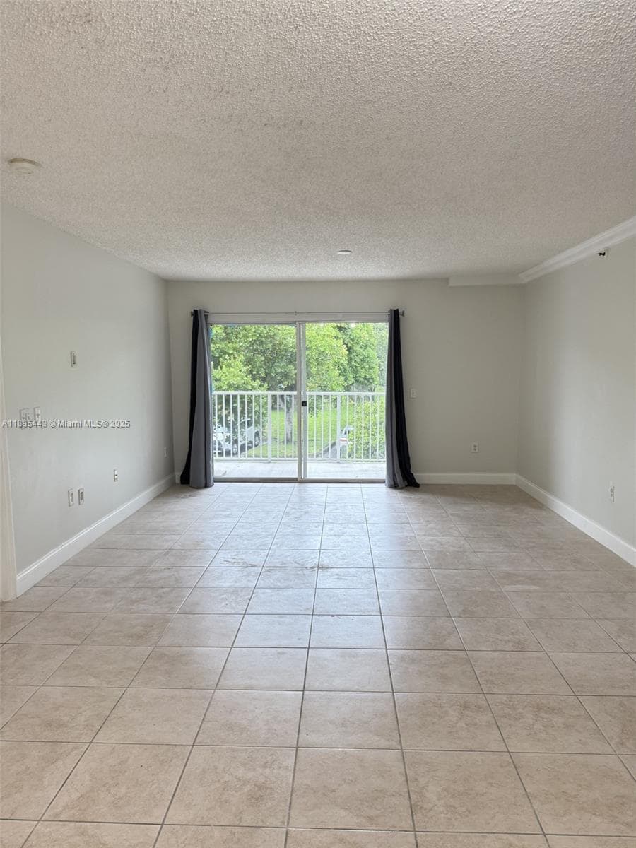 EVERGREEN LAKES CONDO · #205 in Coconut Creek - Photo 8