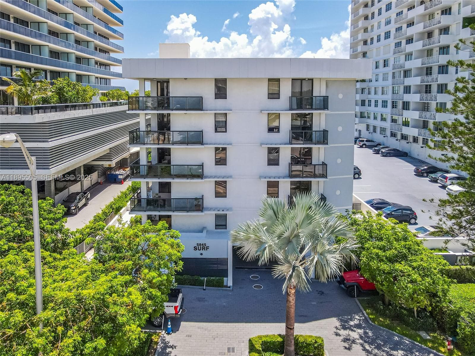 THE SURF CONDO · #201 in Miami Beach - Photo 10