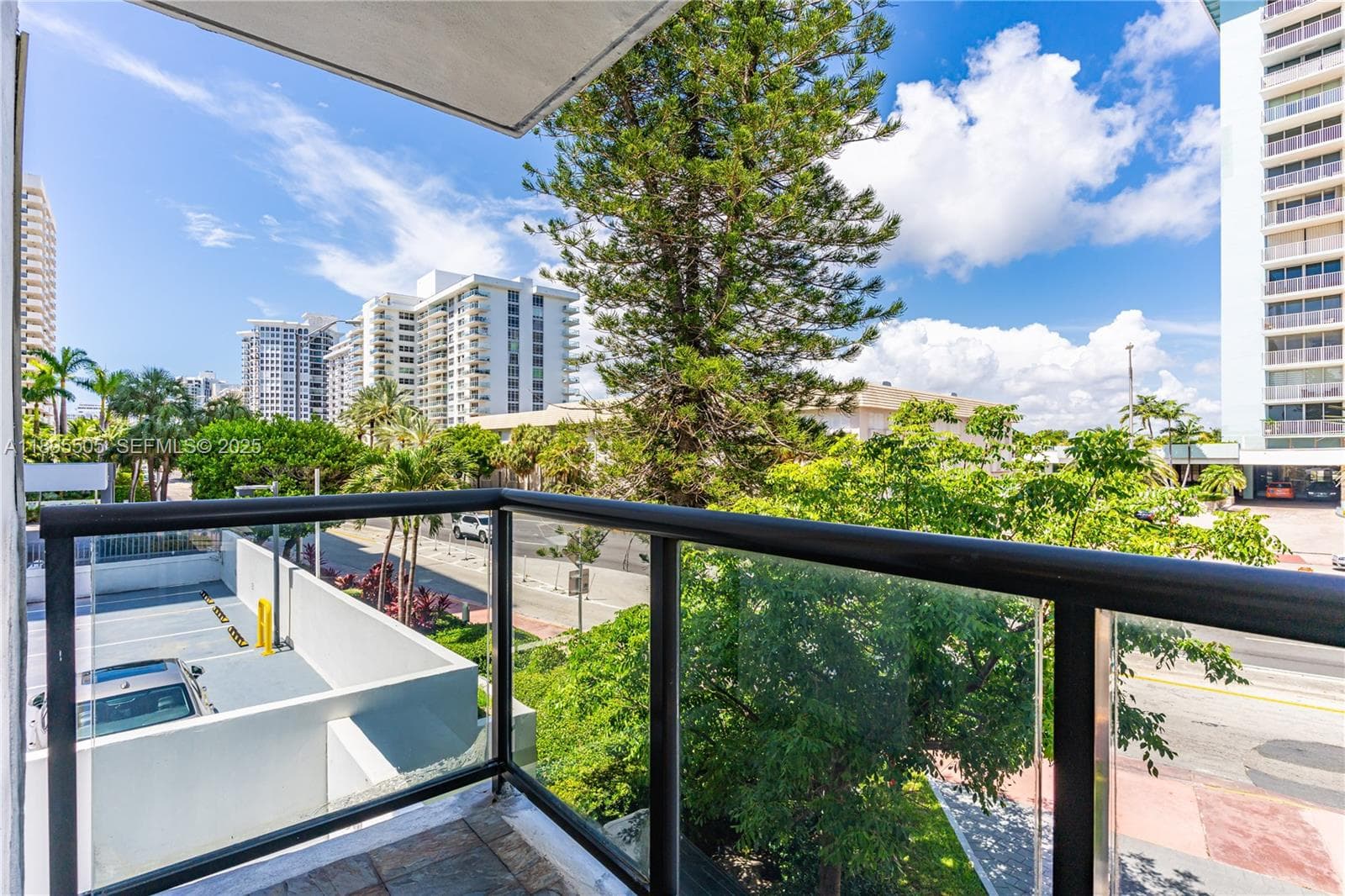 THE SURF CONDO · #201 in Miami Beach - Photo 21