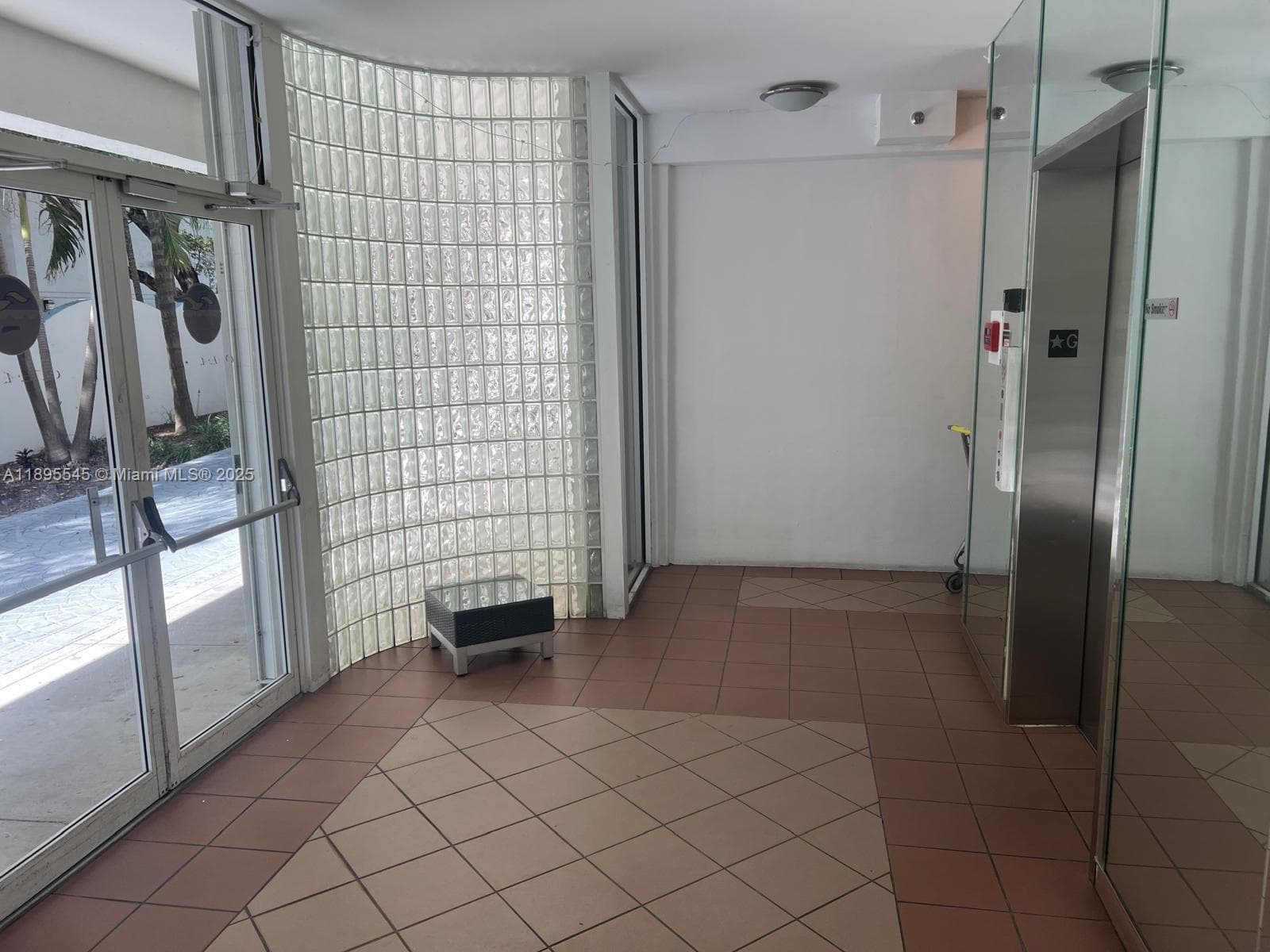 Ocean 91 · #310 in Surfside - Photo 5