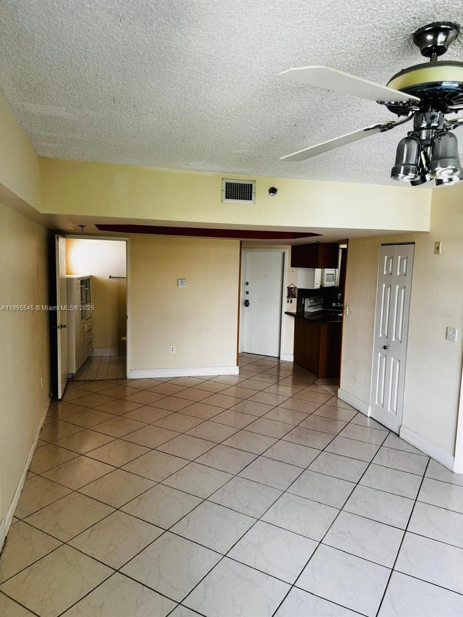 Ocean 91 · #310 in Surfside - Photo 8