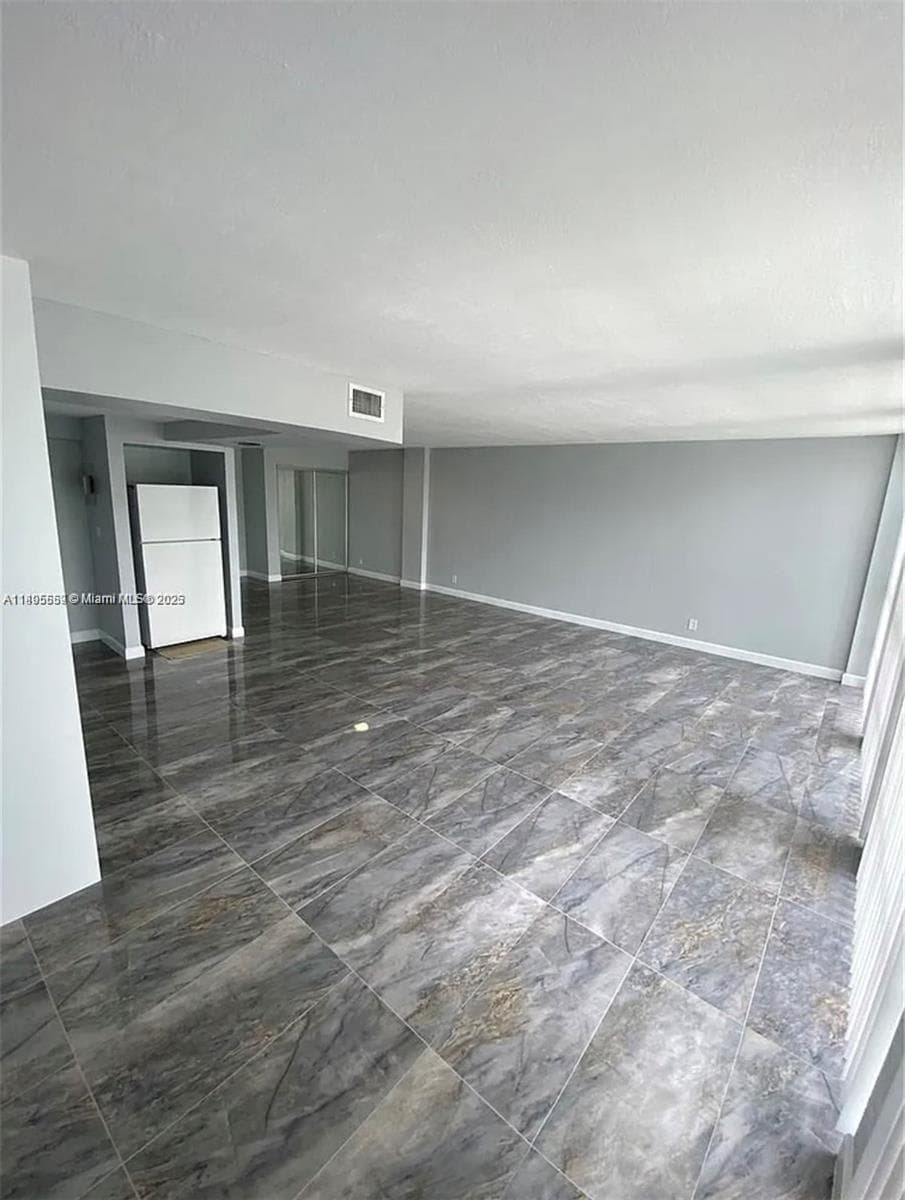 DESOTO PARK NORTH CONDO · #402 in Hallandale Beach - Photo 2