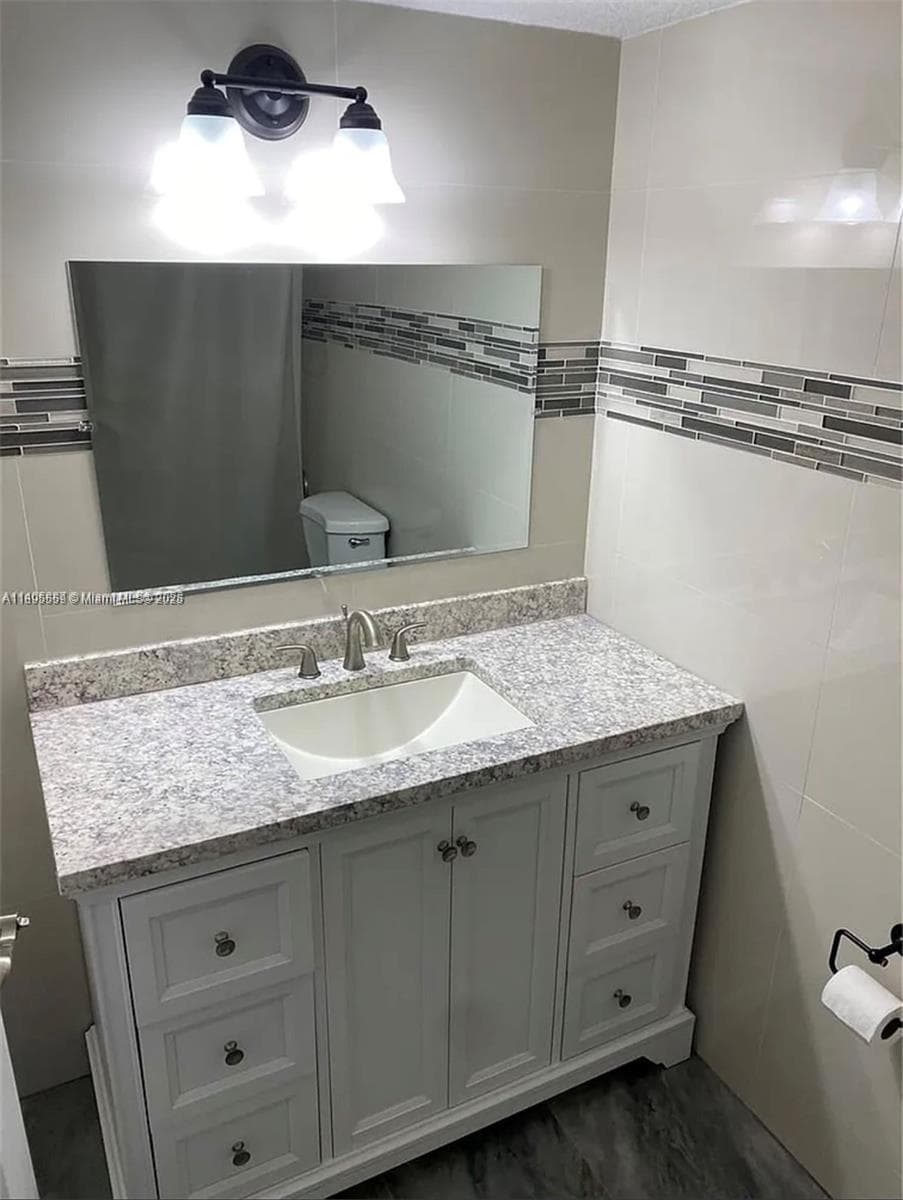 DESOTO PARK NORTH CONDO · #402 in Hallandale Beach - Photo 9