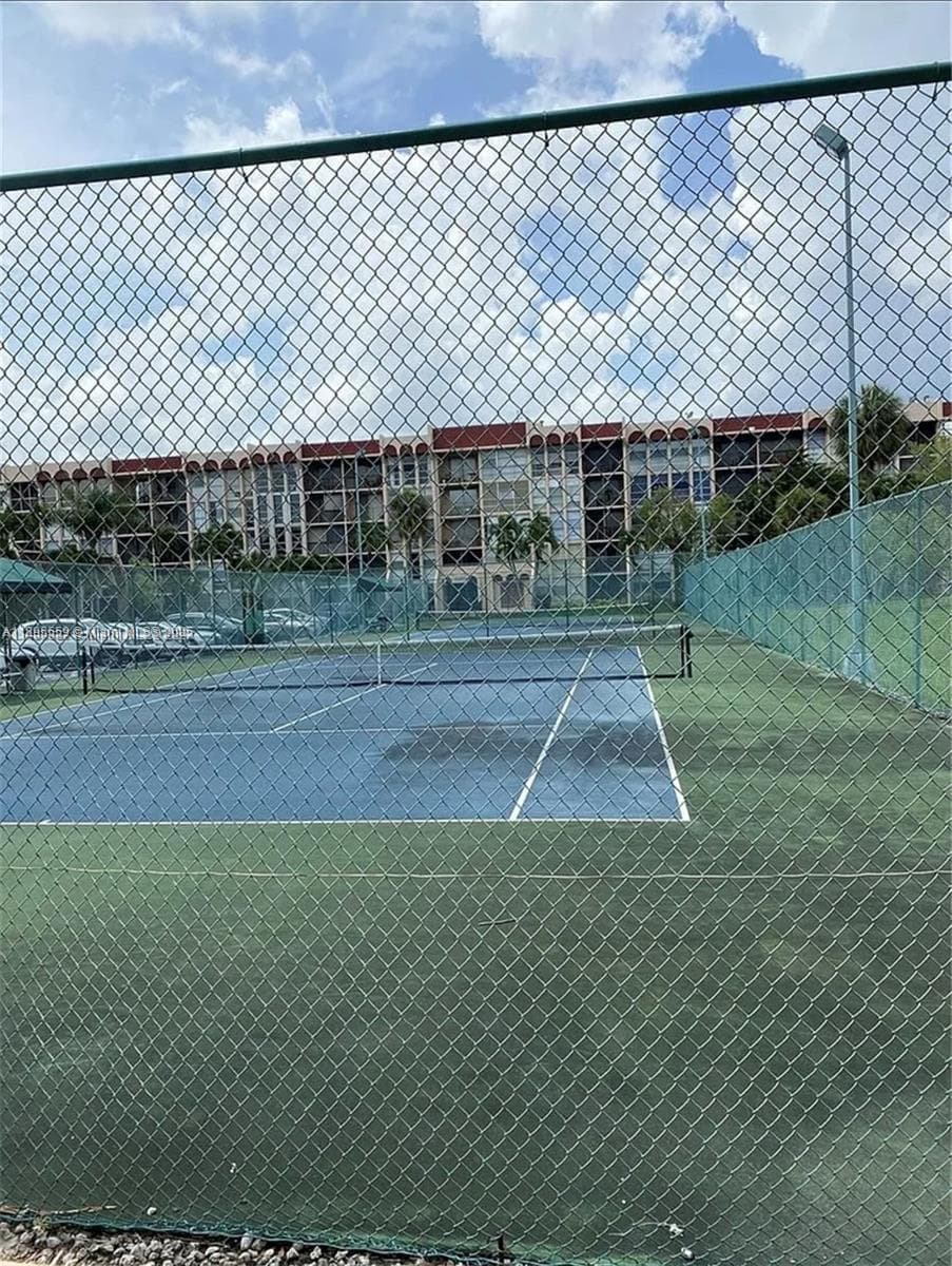 DESOTO PARK NORTH CONDO · #402 in Hallandale Beach - Photo 15