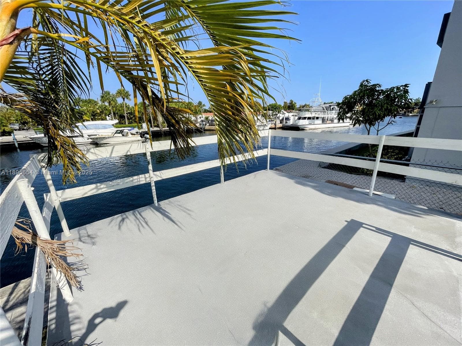 KEYSTONE HARBOR CLUB COND · #603 in North Miami - Photo 23