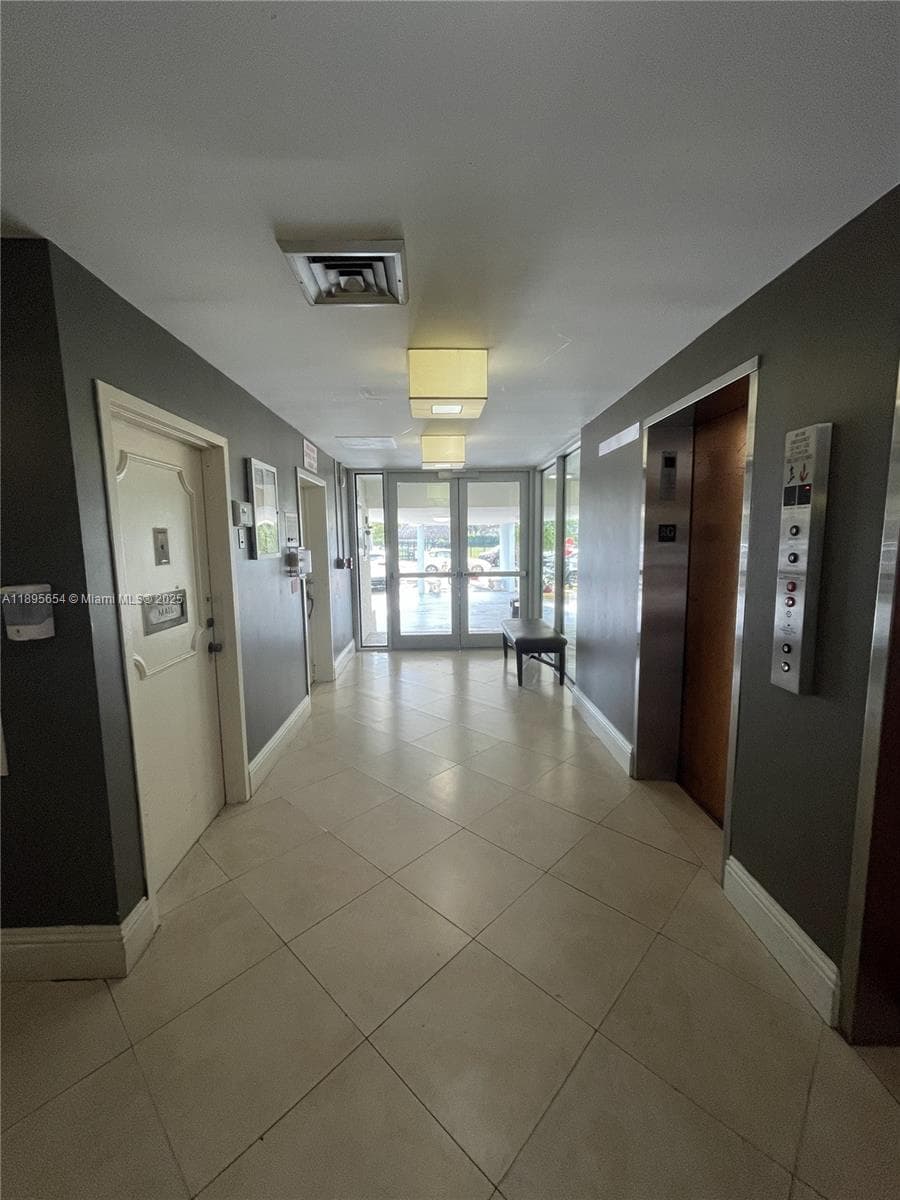 KEYSTONE HARBOR CLUB COND · #603 in North Miami - Photo 25