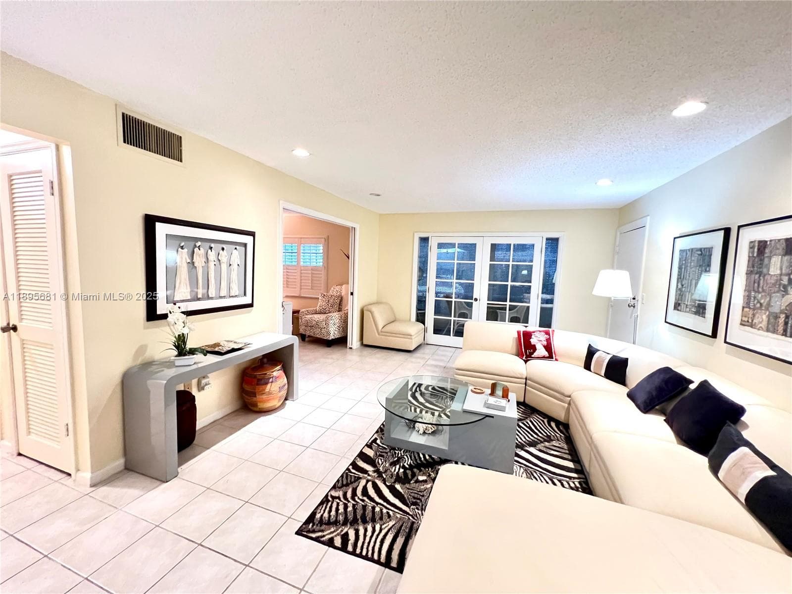 BAY COLONY CLUB CONDO · #2 in Fort Lauderdale - Photo 3