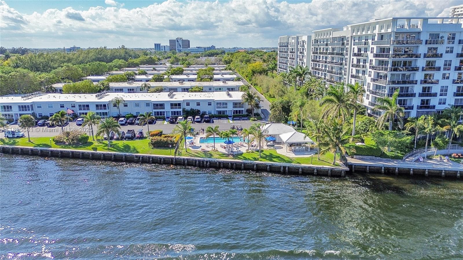 BAY COLONY CLUB CONDO · #2 in Fort Lauderdale - Photo 21