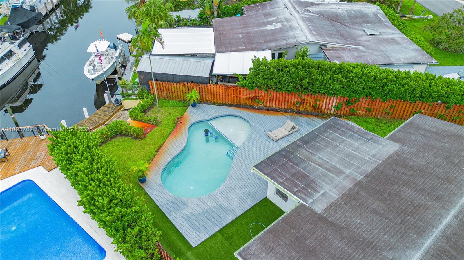 2406 Marathon Ln photo 23