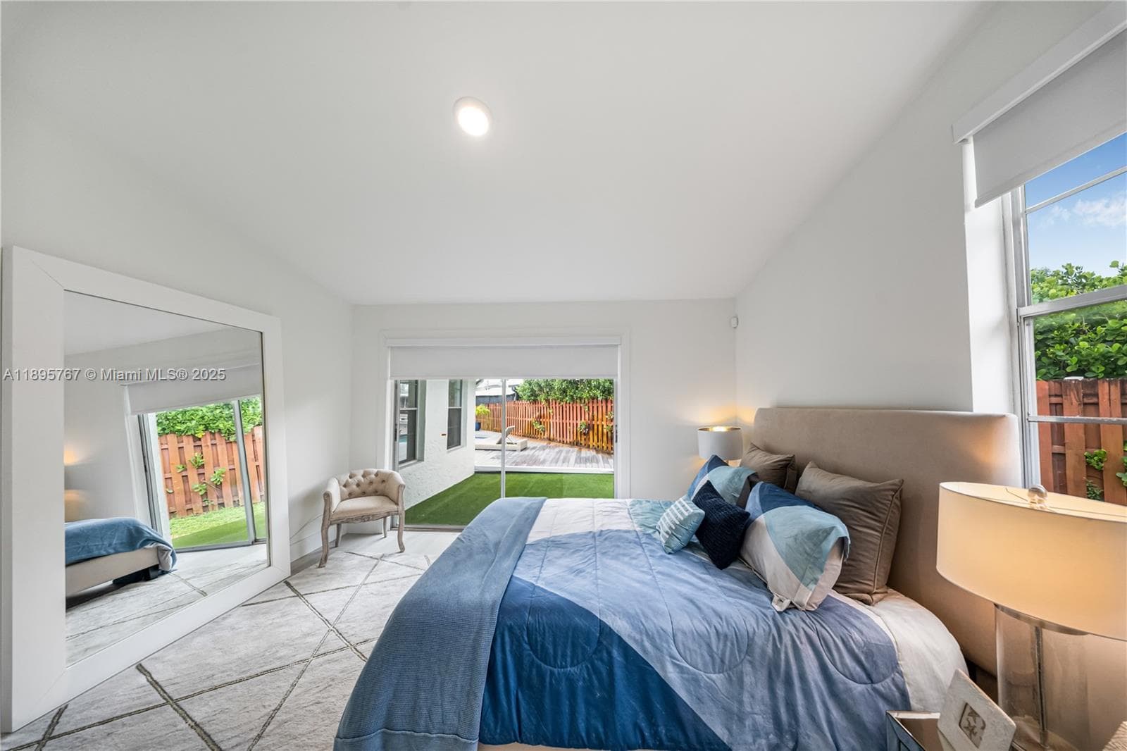 2406 Marathon Ln photo 14