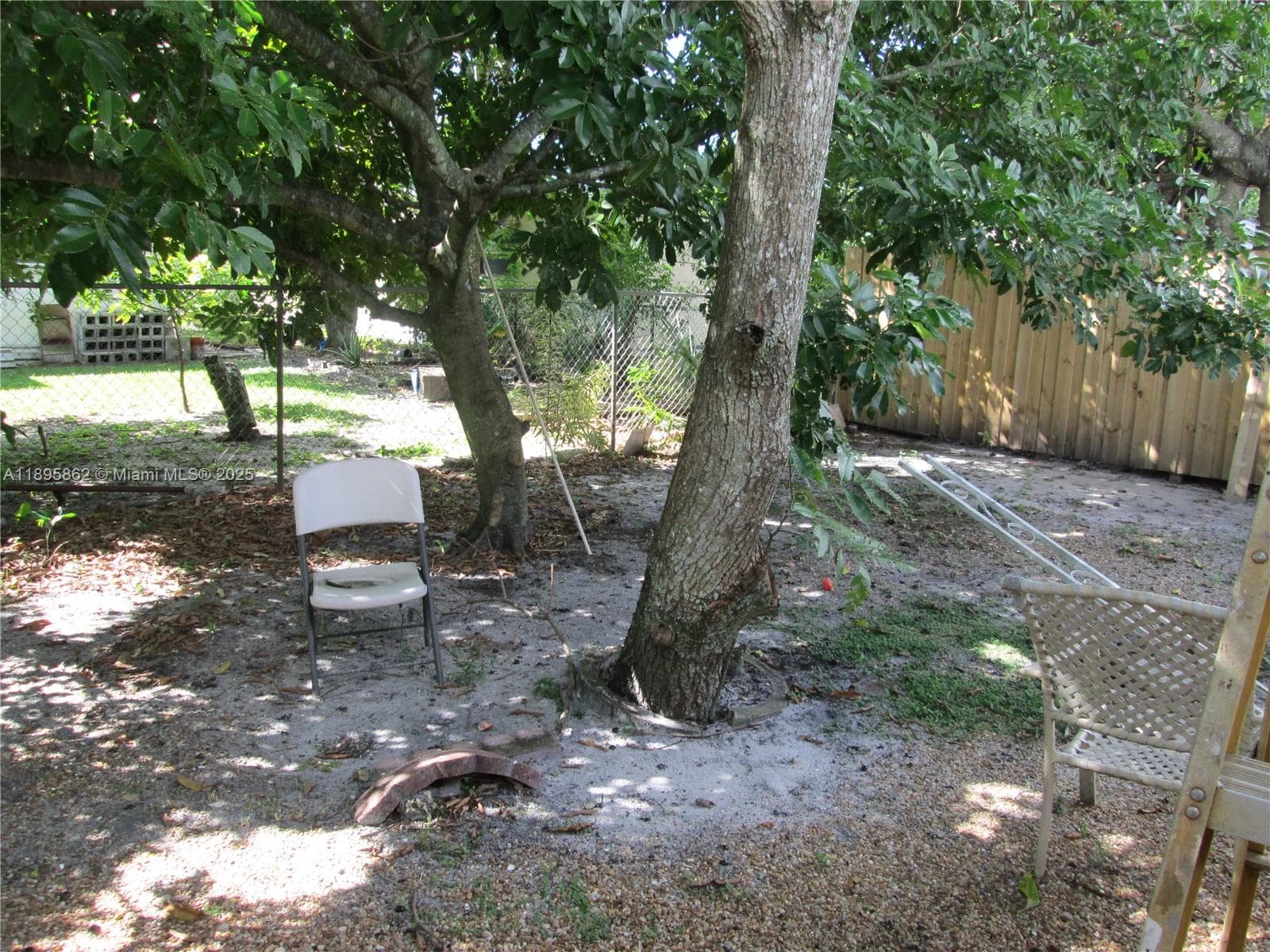 3346 NW 23rd Ct photo 27