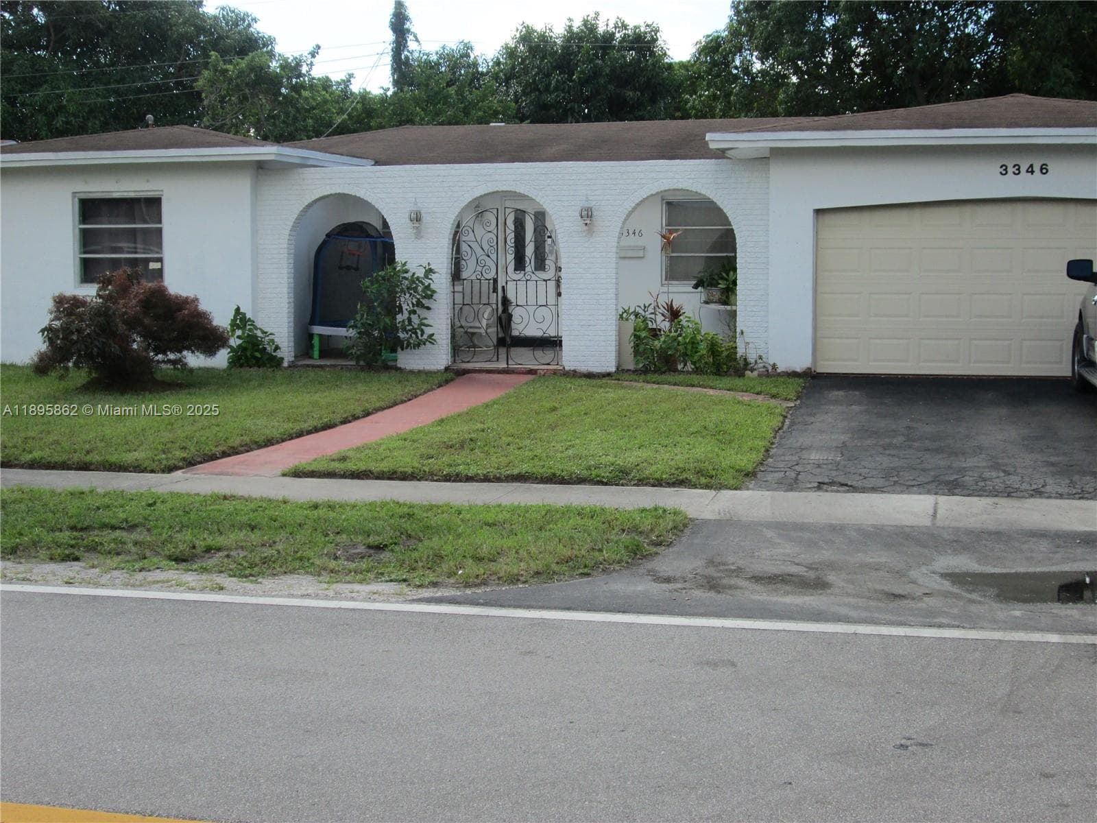 3346 NW 23rd Ct photo 1