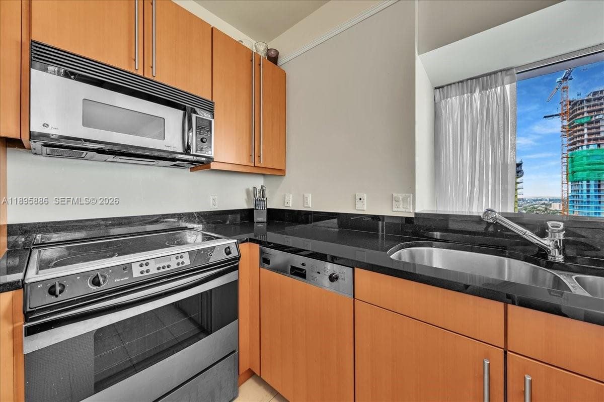 MILLENNIUM TOWER CONDOMIN · #3112 in Miami - Photo 29