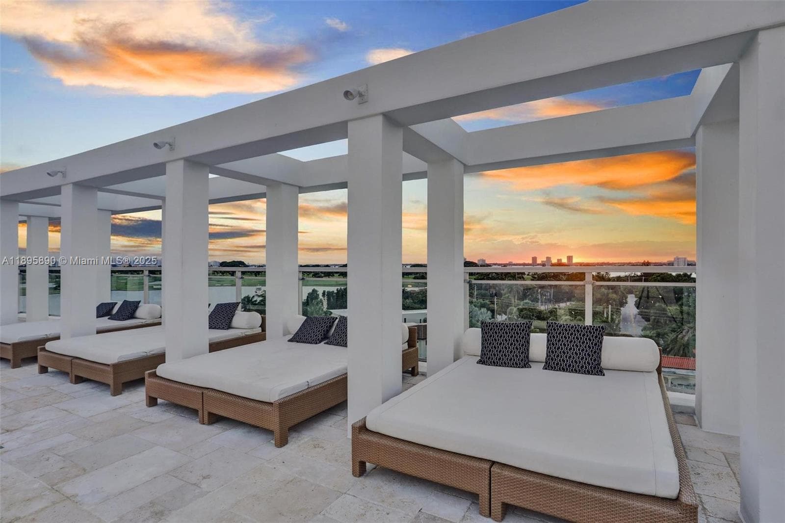 RIVA BAY HARBOR · #103 in Bay Harbor Islands - Photo 2