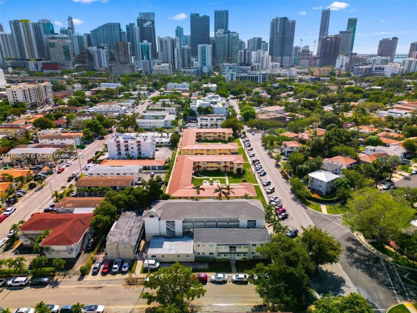 HAVANAH ROADS CONDO · #9 in Miami - Photo 13